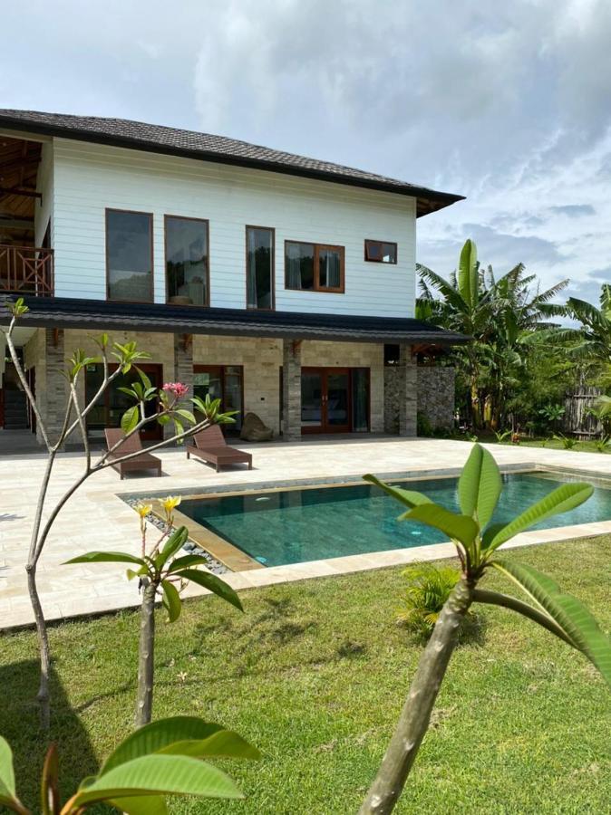 Baha Baha Villas Sumbawa Sekongkang Bagian luar foto